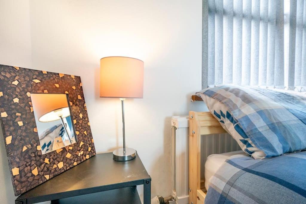 Modern 3 Bedroom House Close To Ferry And City Centre 벨파스트 외부 사진