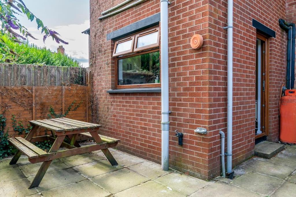 Modern 3 Bedroom House Close To Ferry And City Centre 벨파스트 외부 사진